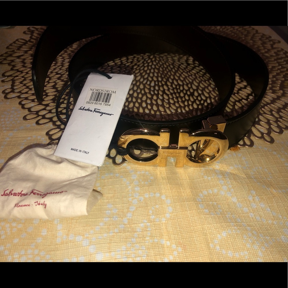 Brand New Salvatore Ferregamo Reversible Belt